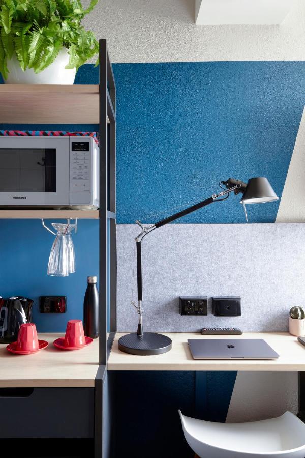 Together Co-Living Мельбурн Экстерьер фото